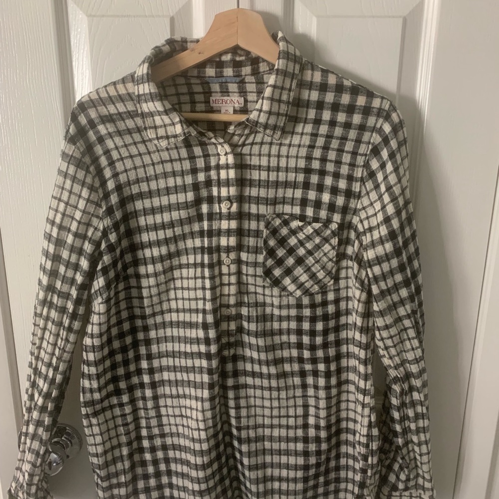 Long sleeved shirt
